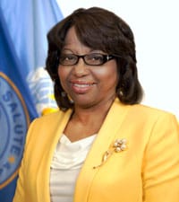 Carissa F. Etienne Director of the Pan American Health Organization PPAHO: Data must be analyzed before relaxing measures