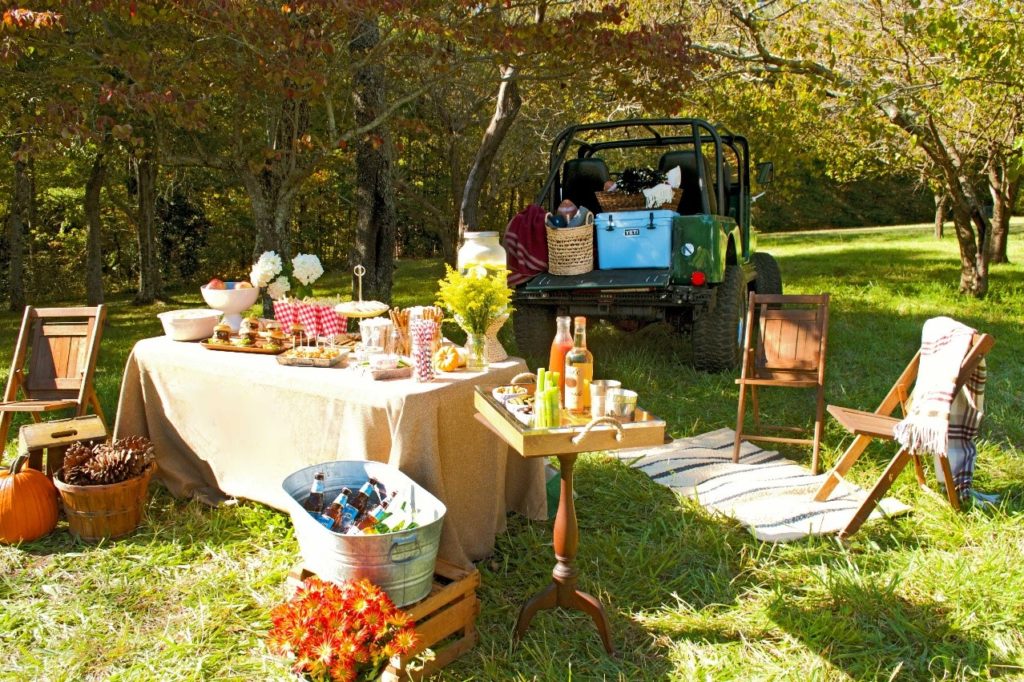 7 Tips to Have a Great Tailgate Party