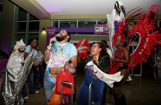 Caribbean Airlines ‘Welcomes Home’ Scores of Visitors for Trinidad Carnival