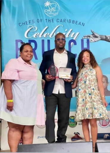 City of Miami Chairwoman Christine King and the City of Miami Little Haiti Revitalization Trust presented Wyclef with the key to the City of Miami