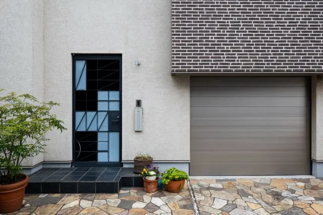 tips for replacing your garage door