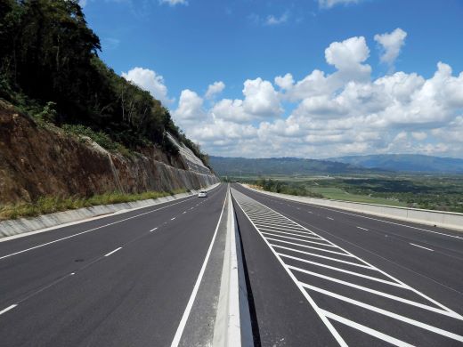 Renaming Jamaica's Highway to Reggae Highway