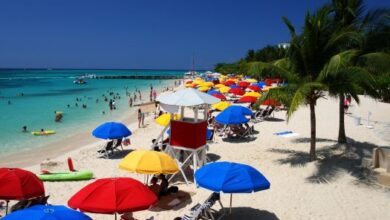 Jamaica's Winter Season - Doctor's Cave Beach