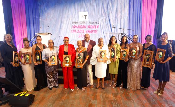 JAMAICAN WOMAN PINNACLE AWARDS 2025 HONOREES with Lyndon Taylor Founder and CEO Lyndon Taylor and Associates