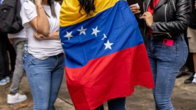 Venezuelan Families