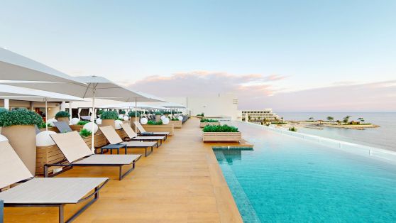 Princess Grand Jamaica Rooftop Infinity Pool 