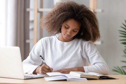 Apply Now for Jamaican Women of Florida (JWOF) Scholarship