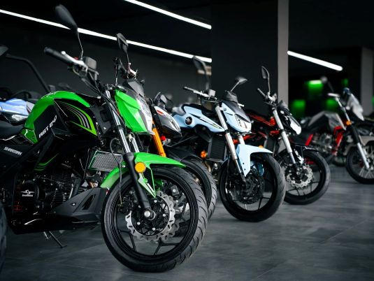 Motorcycle Online Shopping in the UAE with Buying Tips and Key Benefits