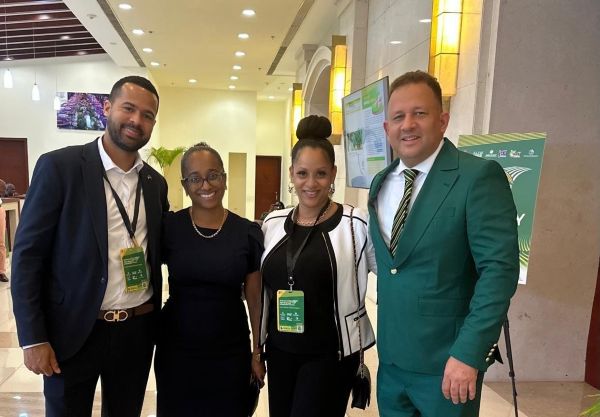  Luke Hamilton, Chairman & Co-Founder, Connex Air Cargo; Shullette Cox, President, Jamaica Promotions Corporation (JAMPRO); Natalie St. Louis, Strategic Corporate Consultant - Jamaica; R. Oliver Mair, Jamaica’s Consul General to Miami.
