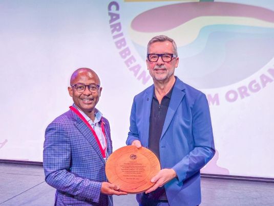 Long-Term Resilience for Caribbean Tourism and Cruise Industry Ian Gooding-Edghill and Michael Bayley