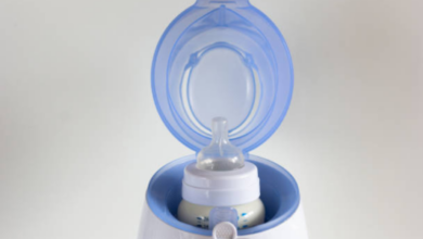 baby feeding bottle