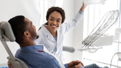 Dentist and paitient - dental insurance plans